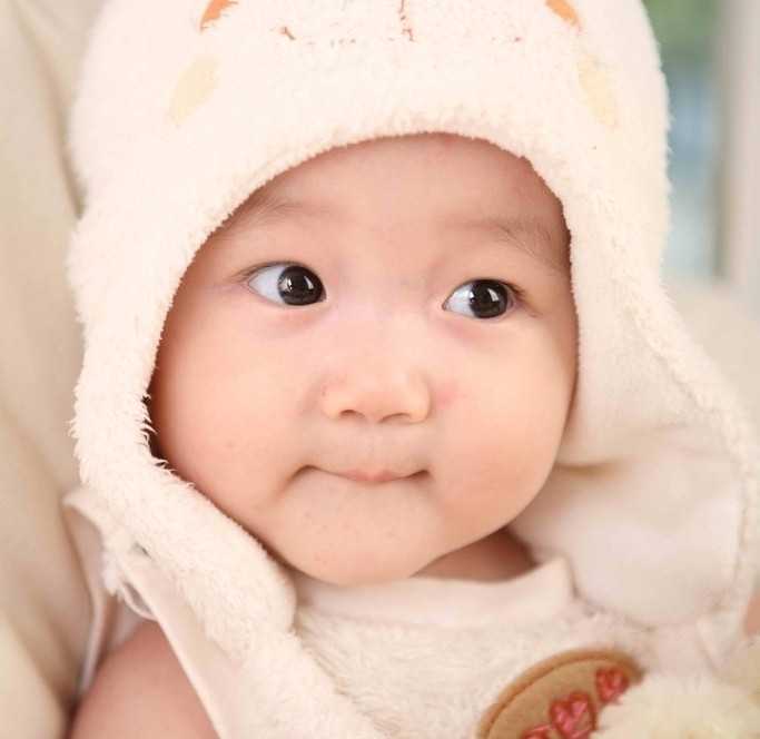 春季坐月子帽子如何选？单层或双层保暖效果更佳